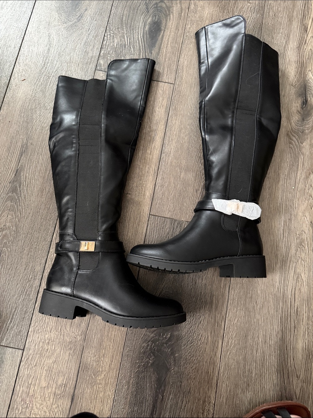 Black Women's Knee-High Riding Boots